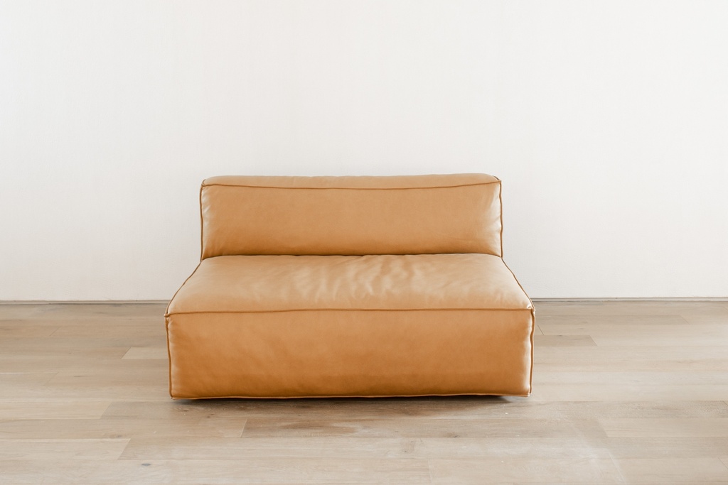 Sketch - Sofa Baker 2 seater no arm (Light Oak , Leather)