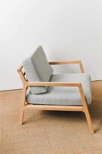 [SD-SKN-LC-NYSSE-001] Sketch : NYSSE Chair(Legs : Light Oak,Fabric : Yuna 3705 Pebbledash)